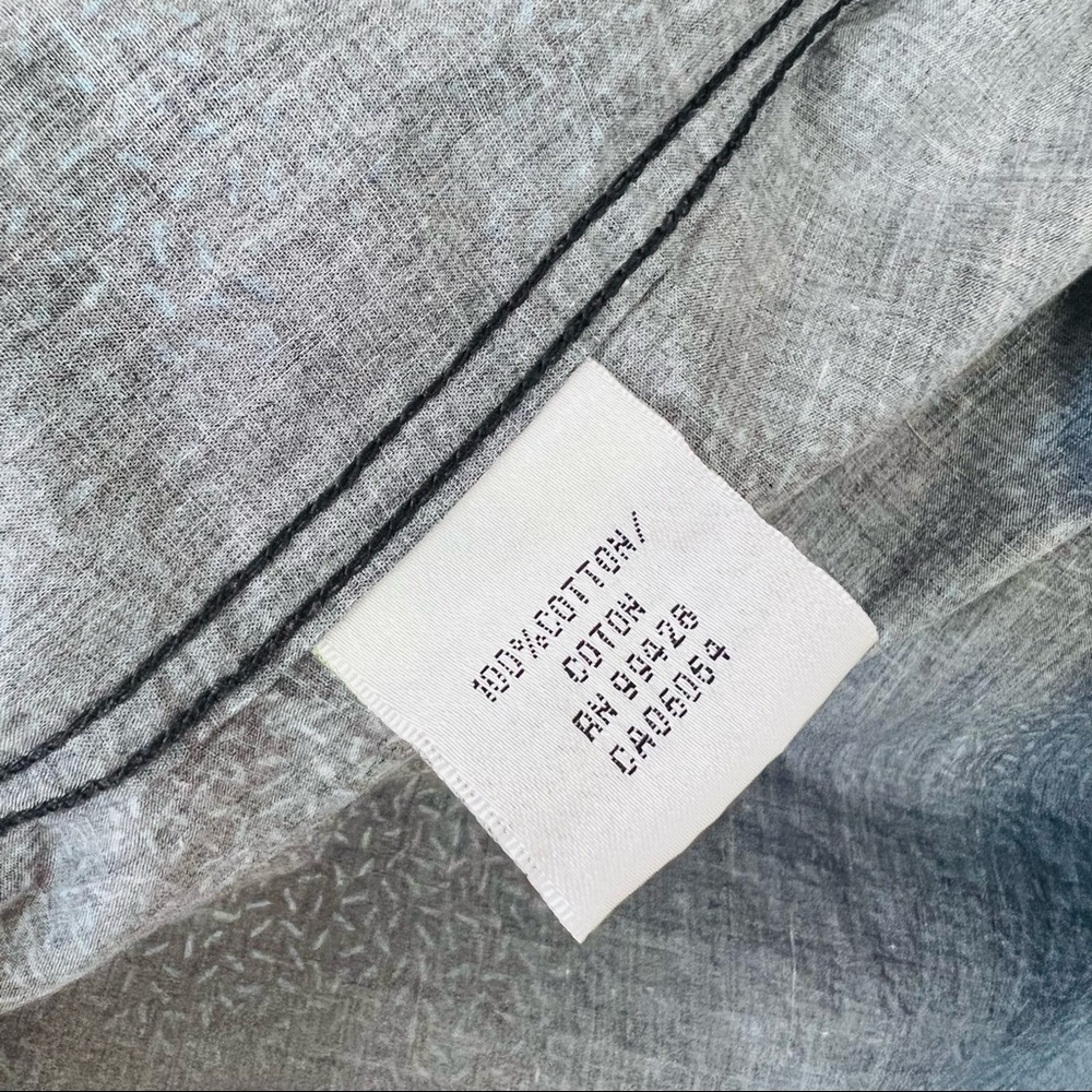 Bugatchi Shaped Fit Print Button down Shirt - Picture 6 of 6